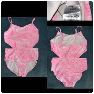 Kids swimwear